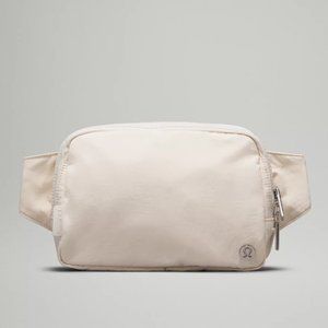 lululemon | Everywhere Belt Bag (EBB) | Large 2L | White Opal | NWT